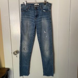 Banana Republic Distressed Boyfriend Jeans 28L